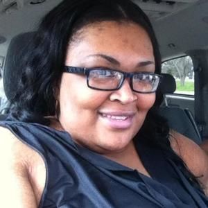 Meet your Posher, Shamika